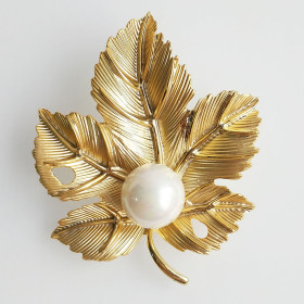 Maple leaf and pearl brooch