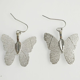 Natural Leaf Butterfly Earring in Rhodium