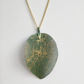 Natural Leaf Green Tone Long Necklace in Gold